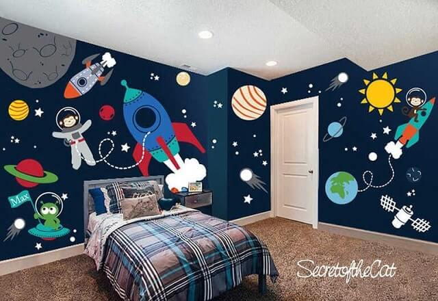 vẽ tranh tường phòng ngủ cho bé trai